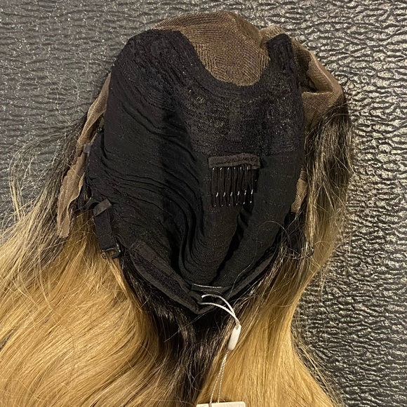 Bellami Straight Synthetic Wig 34" 385g Honey Blonde - Picture 4 of 4